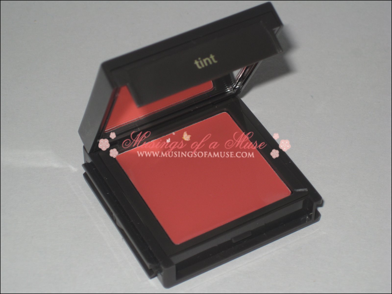 [Jouer+Cosmetics+Summer+Collection+2009+17.jpg]