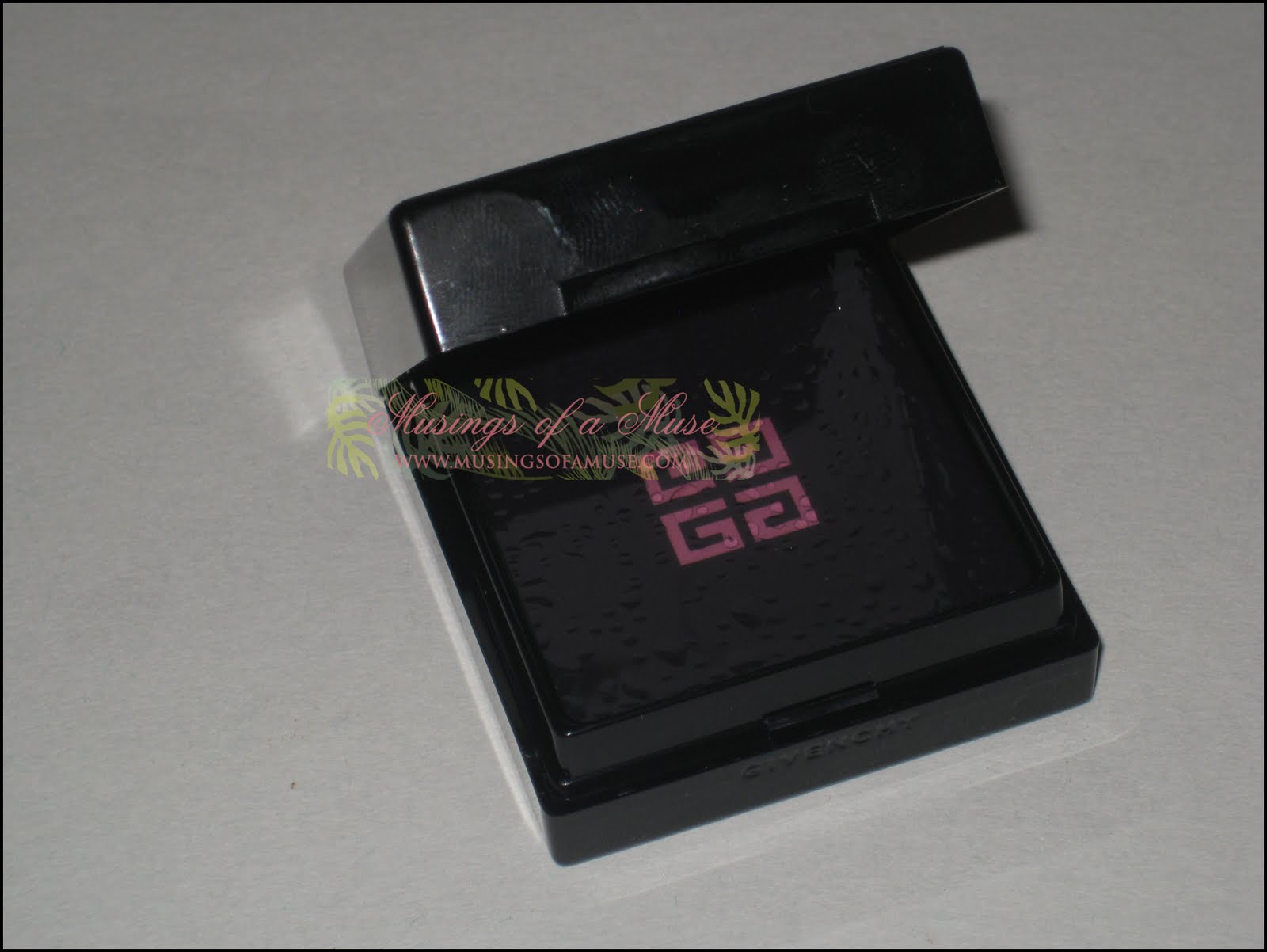 [Givenchy+Gloss+Poetique+3.JPG]