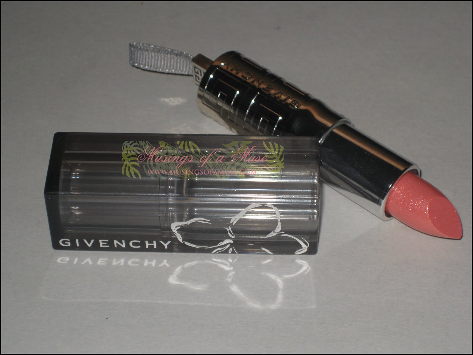 [Givenchy+Fall+Collection+Poetique+Lipstick+7.JPG]