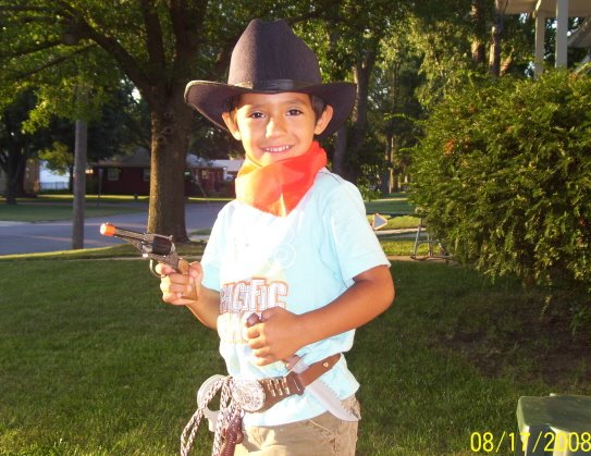 [Sheriff+dude.jpg]