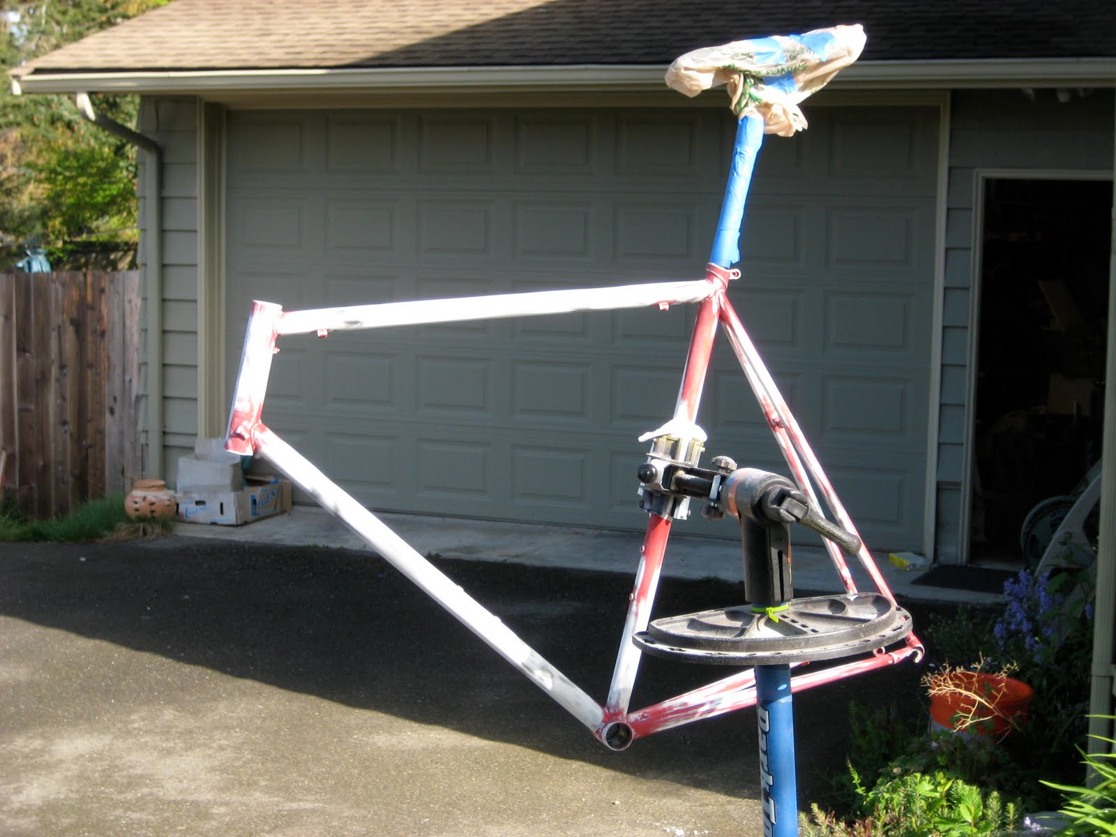 Evo Davo Project Z How to paint a bike frame the Davo way