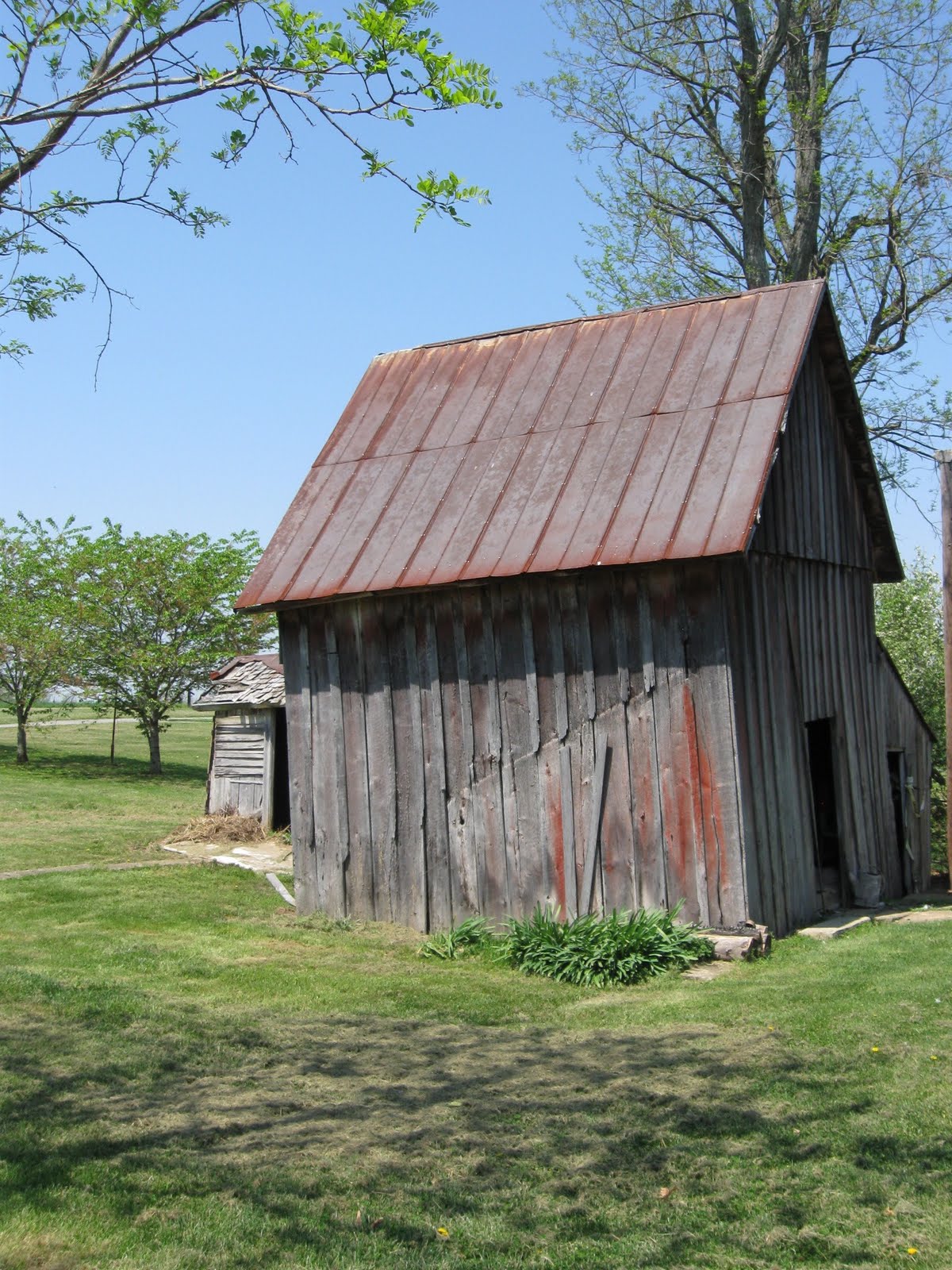 FOLKWAYS NOTEBOOK KENTUCKY SMOKEHOUSE BOX CONSTRUCTION
