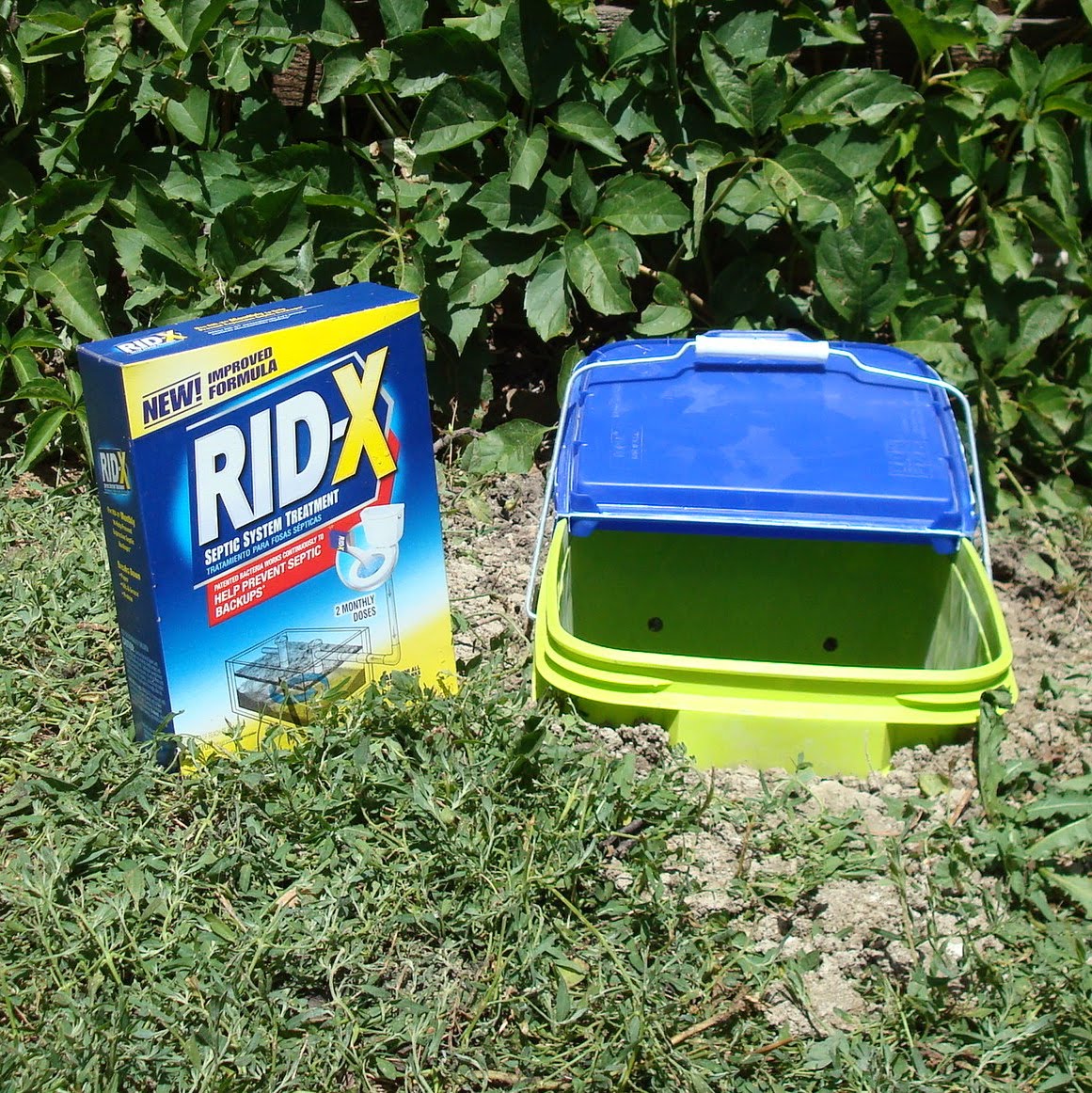 Calico Road Dog Doo Compost Bin