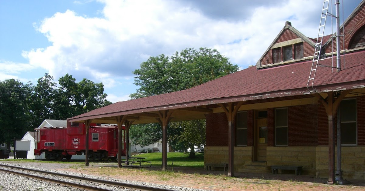 42N Observations Little Depot in Vinton, Iowa