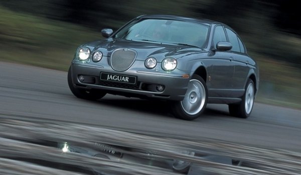 [Jaguar+S-Type+R.jpg]