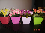 Vasinho com mini rosas