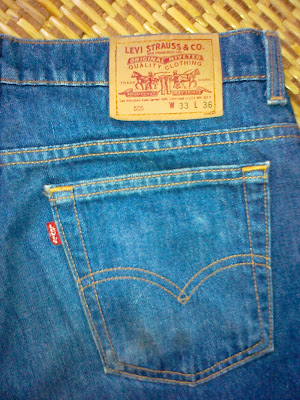 Longhorn's Vintage Clothing: [SOLD] Levi's 505 Jeans USA W33 L36
