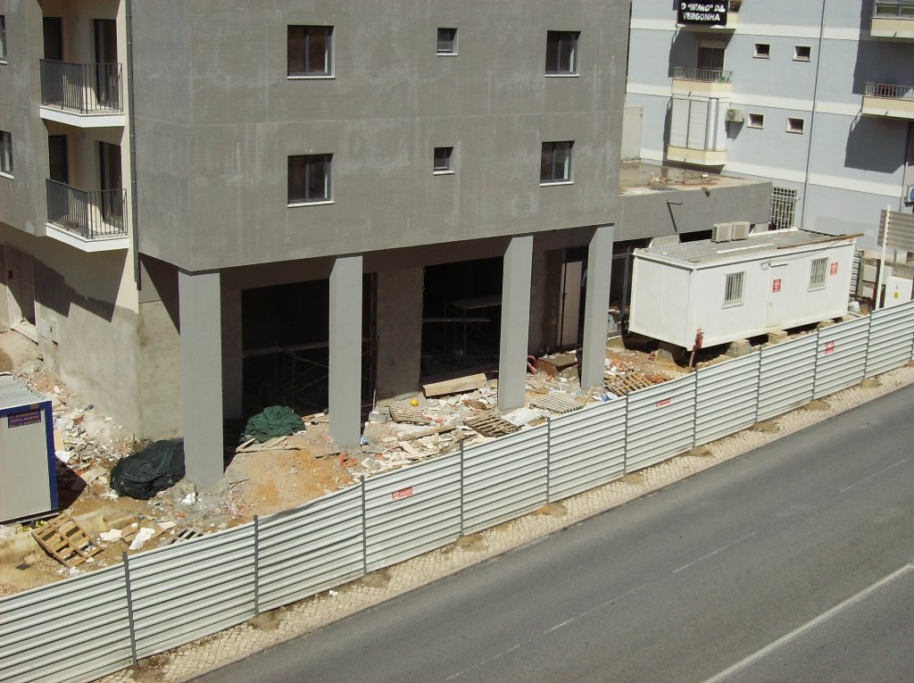 [Pilares+bloco+nascente.JPG]