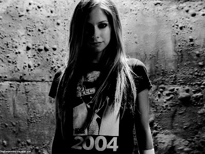 Avril Lavigne Desktop Wallpapers Page #8 Latest and High Resolution