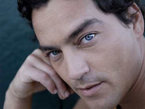 [Rodrigo+Menezes.jpg]