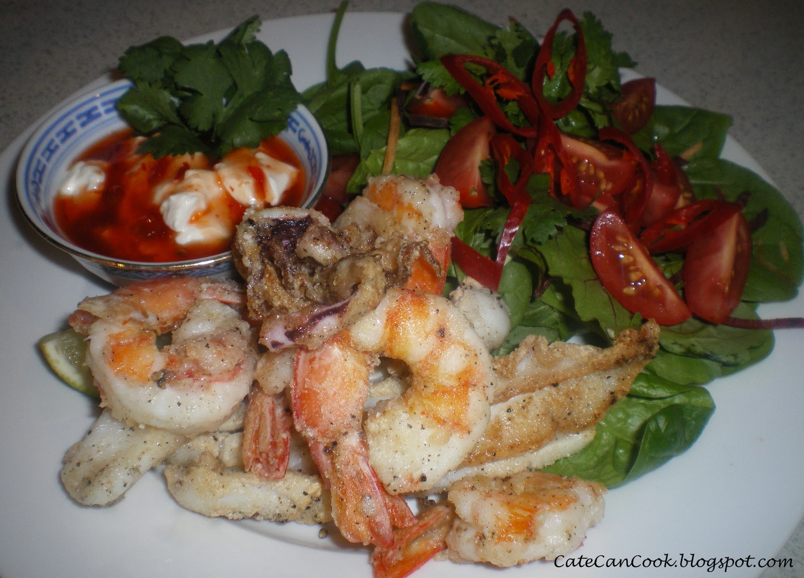 Cate Can Cook, So Can You!!: Salt and Pepper Prawns / Squid