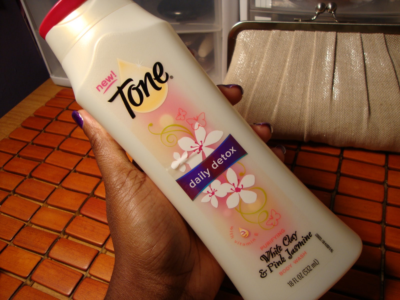 Tone White Clay & Jasmine Daily Detox Body Wash