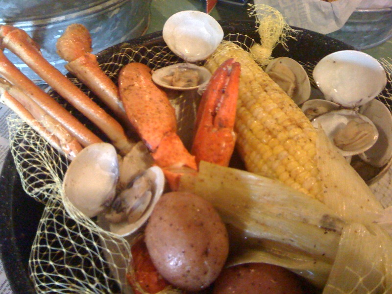 cookng VacatioNg Lunch at Joe's Crab Shack