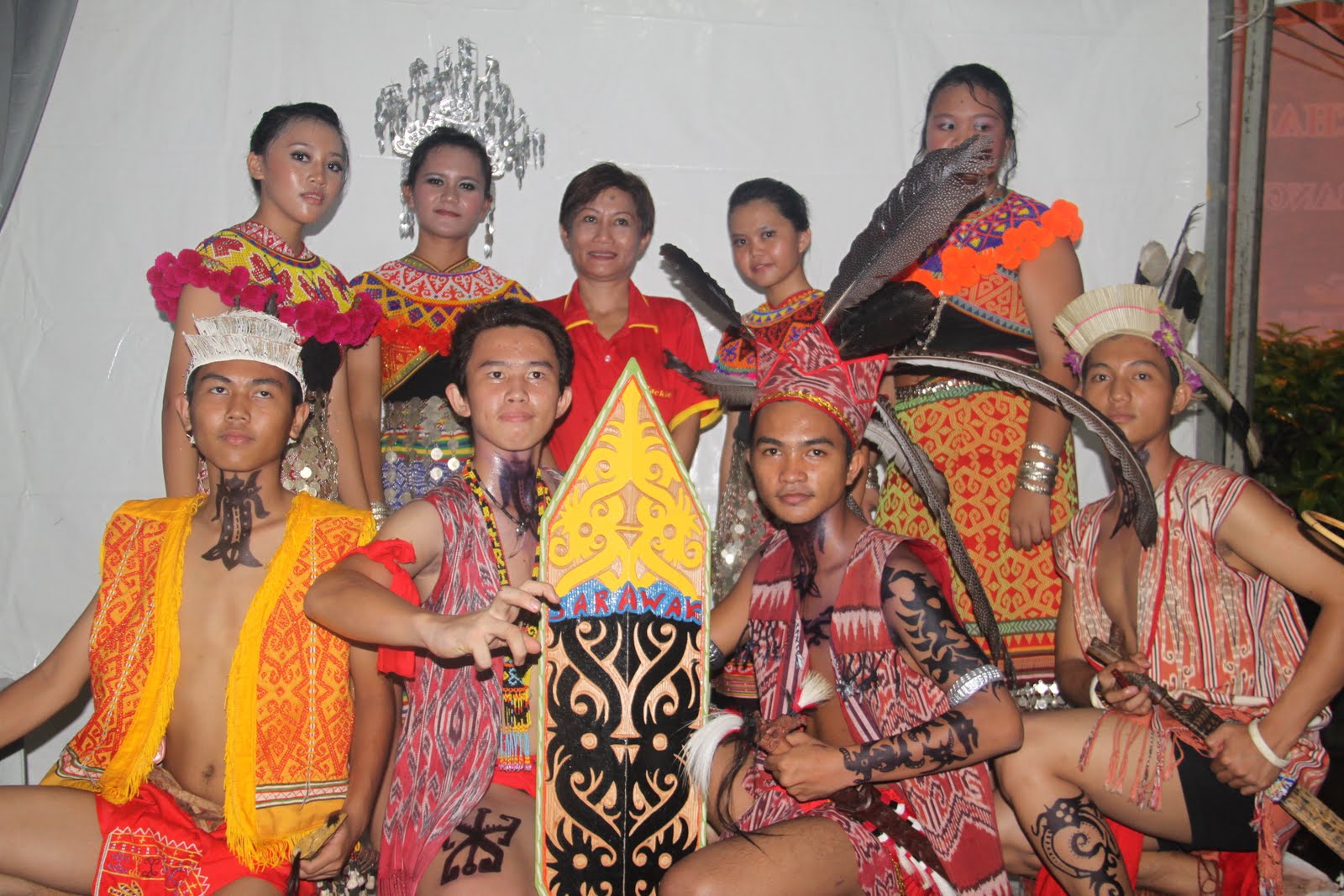 My Life, My Journey: MIRI STREET PARADE - DAM'S CULTURAL TROUPE