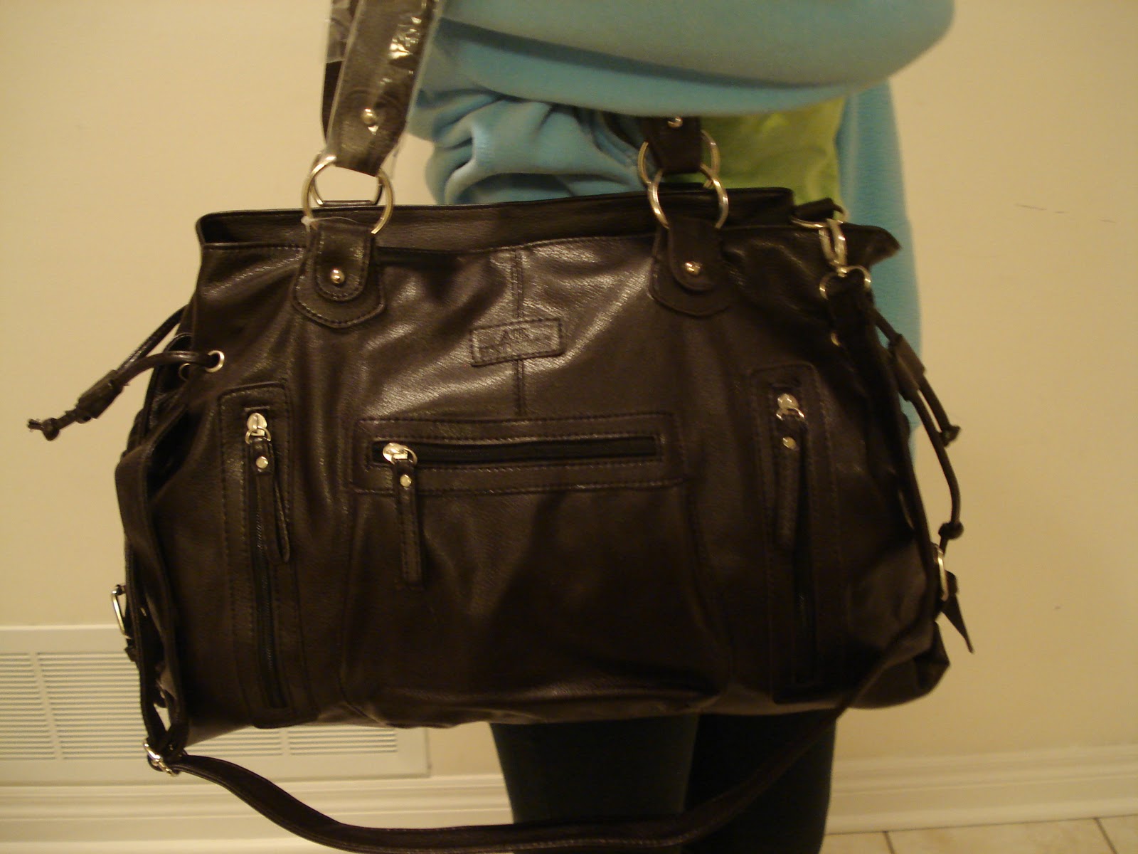 Jennifer Sells Chocolate Brown Faux Leather Purse