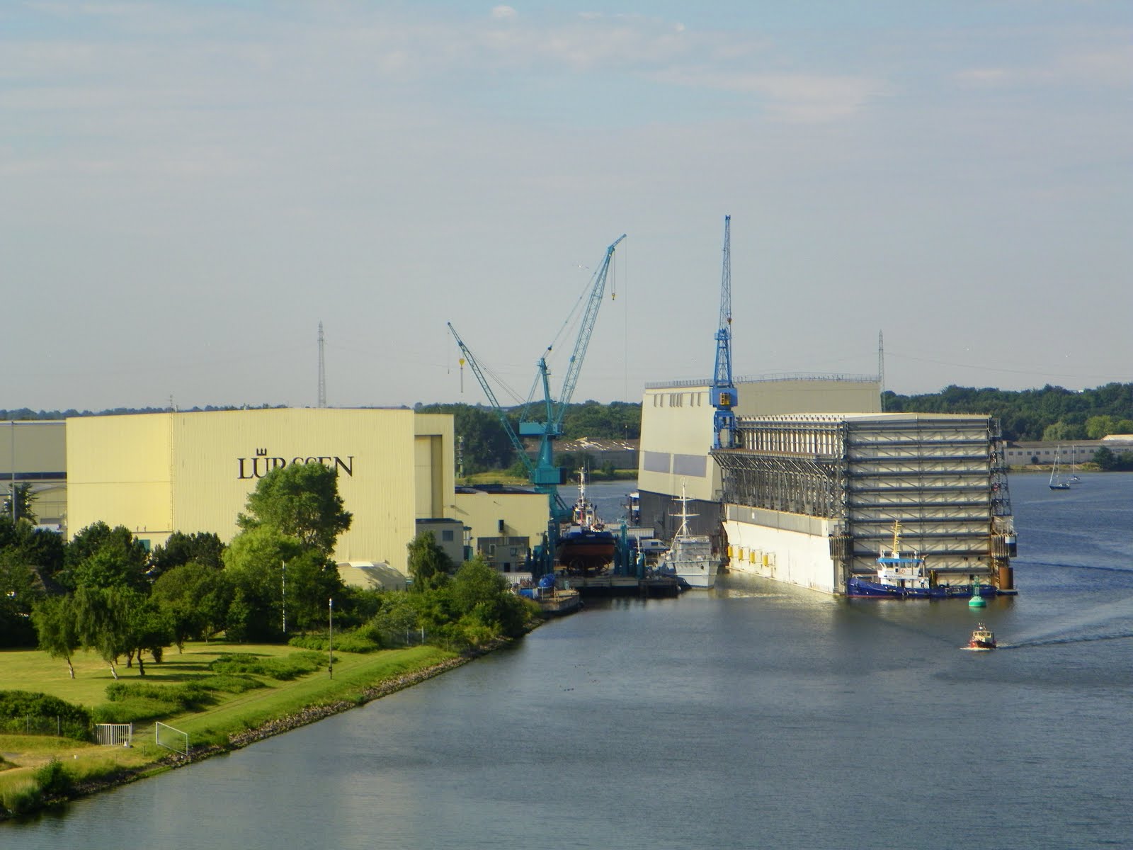 Book Junkie Day 15 (cont.) Businesses and people at work along the