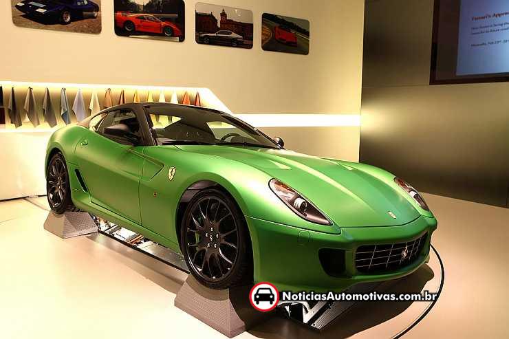 [ferrari-599-hybrid-2.jpg]