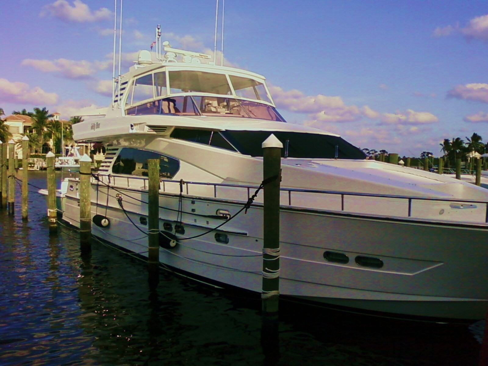 Jupiter Real Estate and Lifestyle Jupiter Yacht Club condos on the Intracoastal Waterway