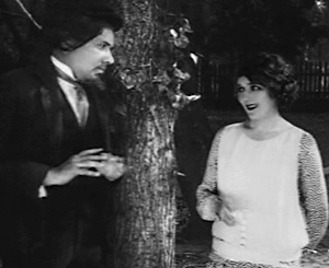 [kissfrommarypickford.gif]