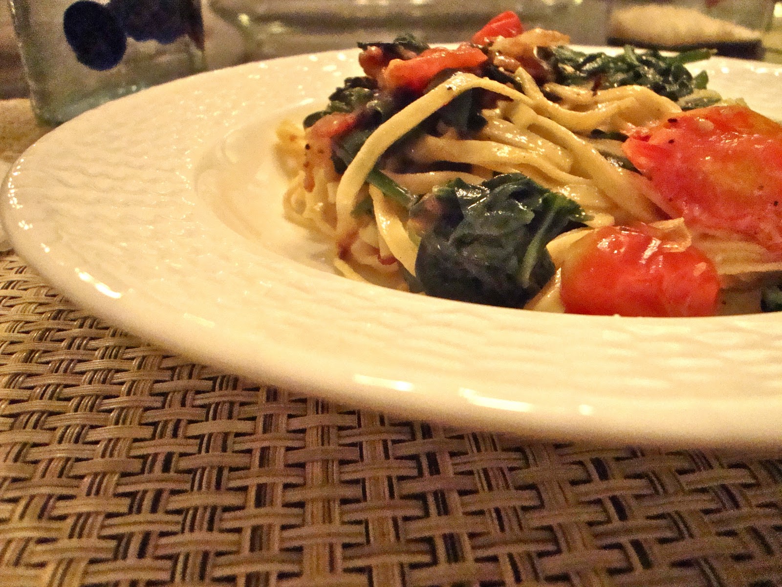 Kitchen Ambition Pasta Carbonara with Spinach and Tomatoes