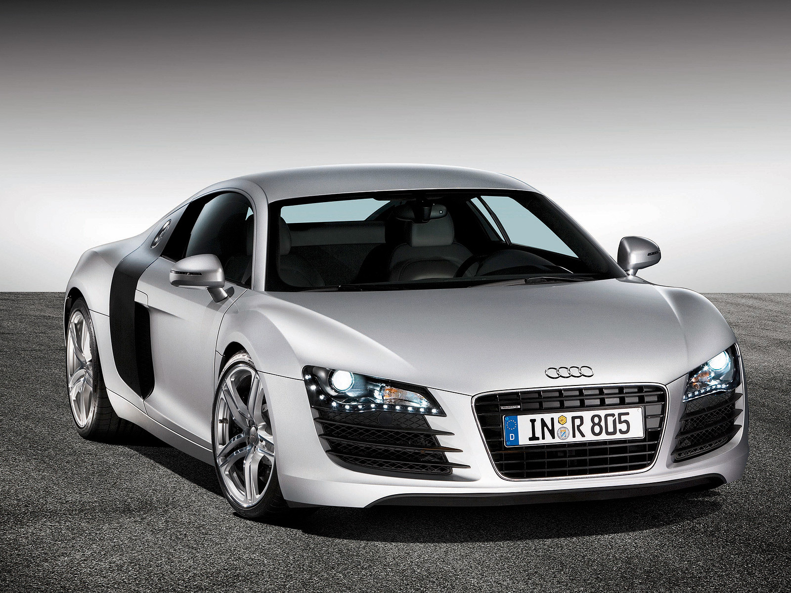 Audi Photo Galleries Audi R8 Silver