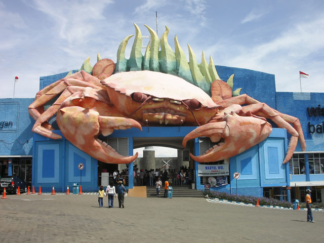Marine Tourism Wisata  Bahari  Lamongan 