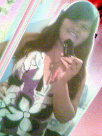 Felicidade é poder estar com quem você gosta em algum lugar.