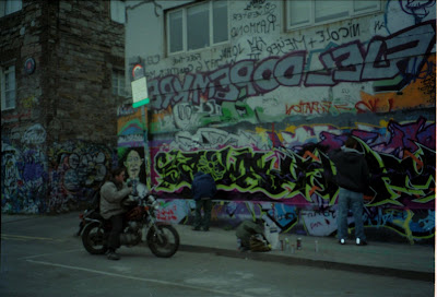 Dublin, Eire, graffiti, graffitis, Ireland, képek, külváros, photos, street art