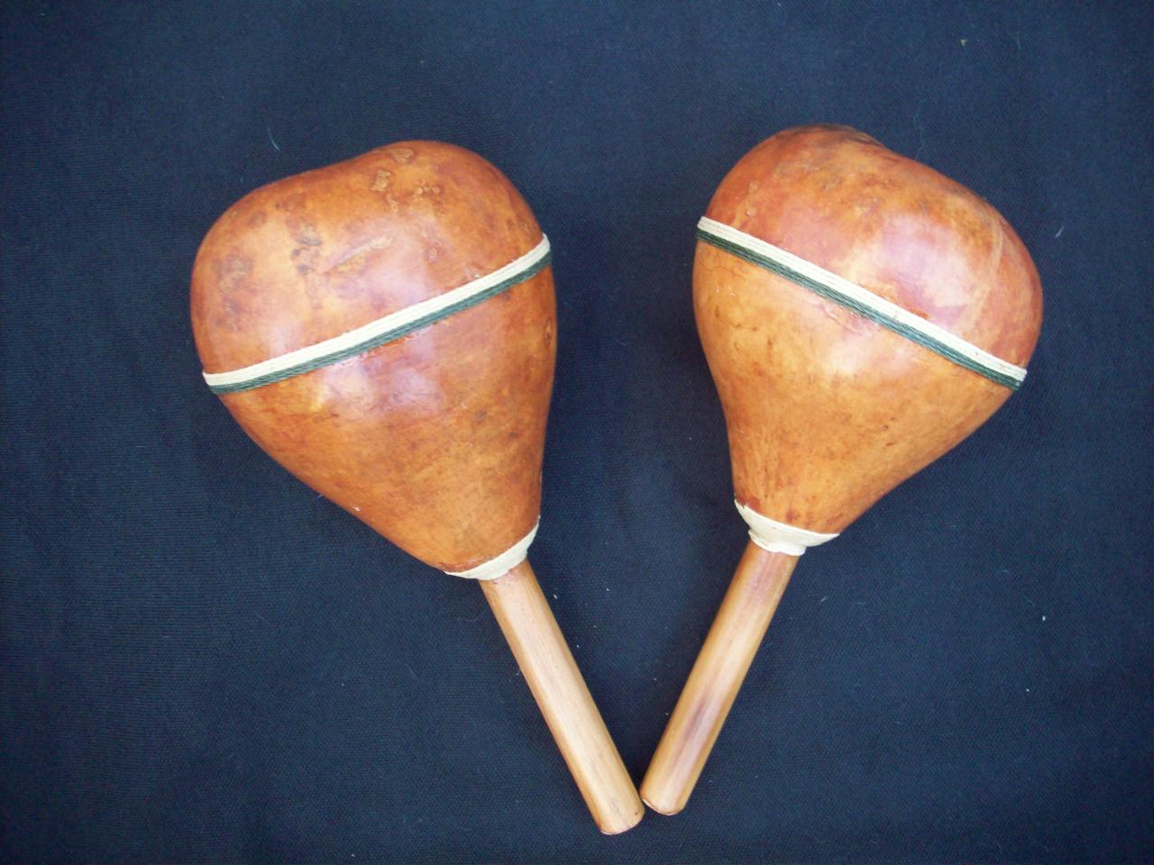 Pelen Hué Instrumentos