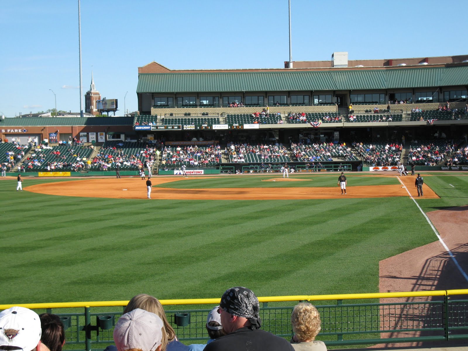 Fort Hays State UniversityDelta Epsilon Chi Louisville Bats Baseball
