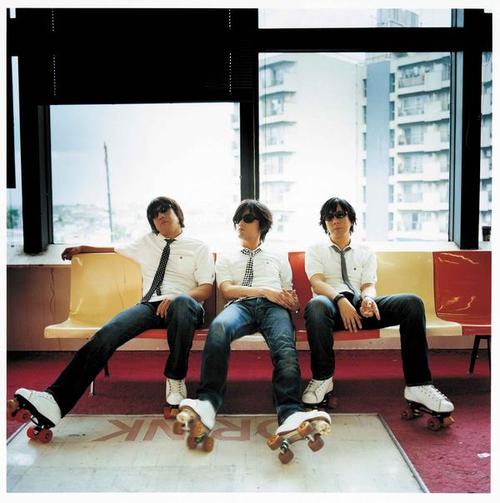 Chucherías y traducciones ☆ Last Dinosaur The Pillows