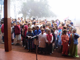 LOS CHICOS FORMADOS... y la niebla