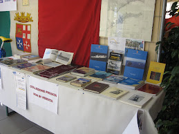 Palafiori..2009.. i marinai d'Italia e i loro libri con unicef e siciliani!
