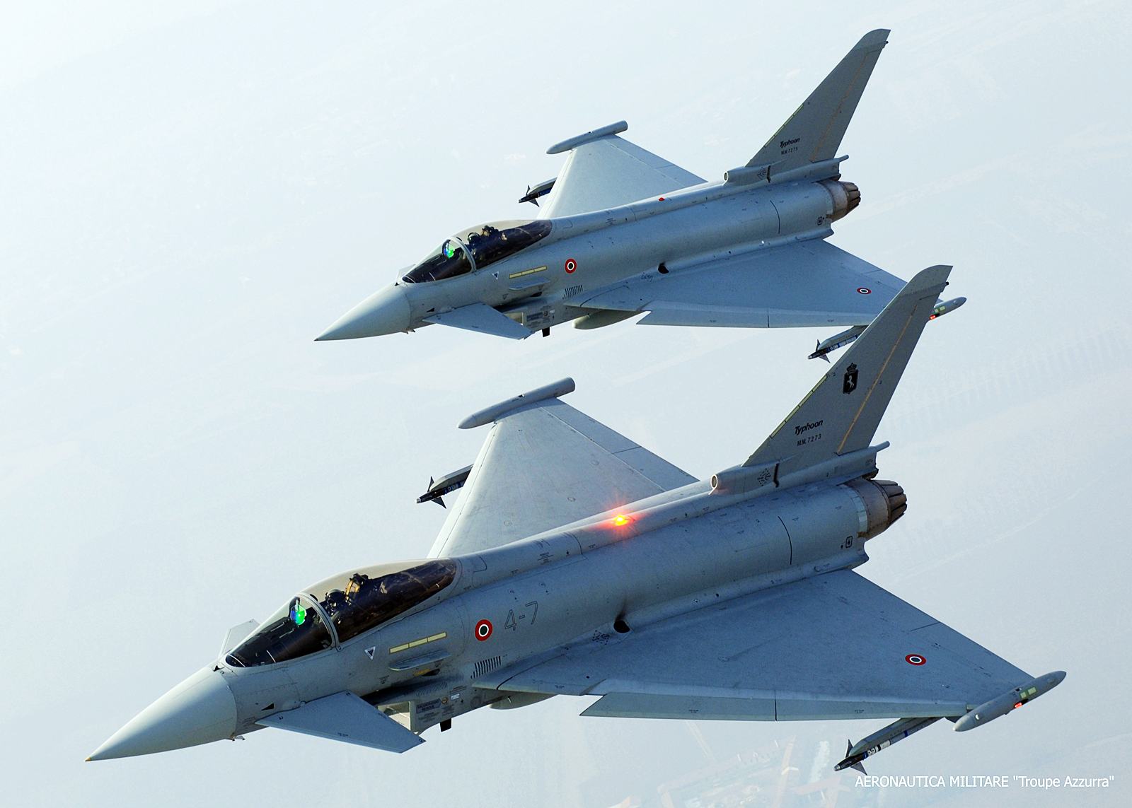 [eurofighter-typhoon-6[1].jpg]