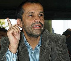 CON “LOS TRIANA” TAMBIÉN NEGOCIARON 1 chucho01