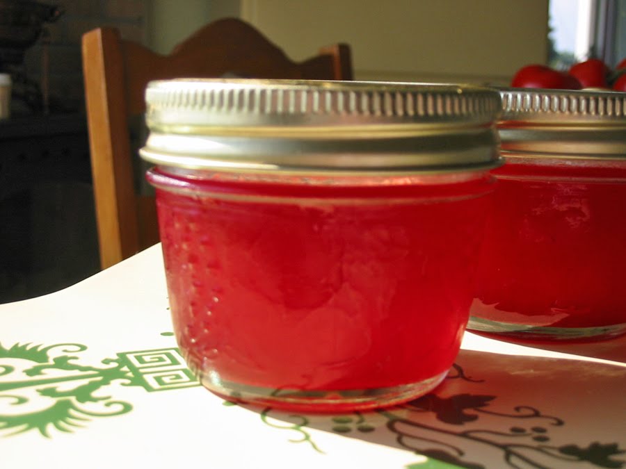 [Red+Currant+Jelly+2.jpg]