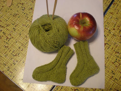 Ribbed Infant Sock - Knitting - Learn to Knit - Knitting Patterns