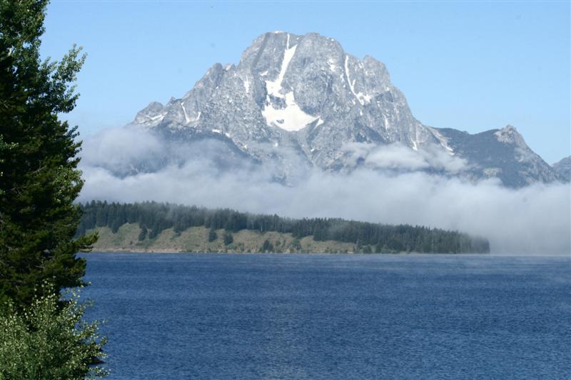 [080908+Tetons+at+Colter+Bay+(Medium).jpg]