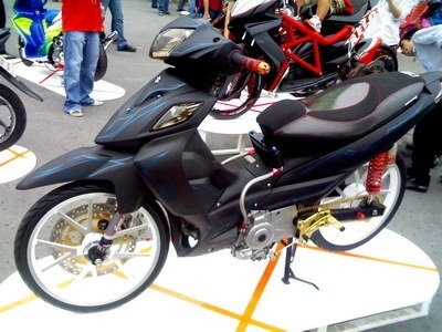Customized Suzuki Shogun 125 Modified