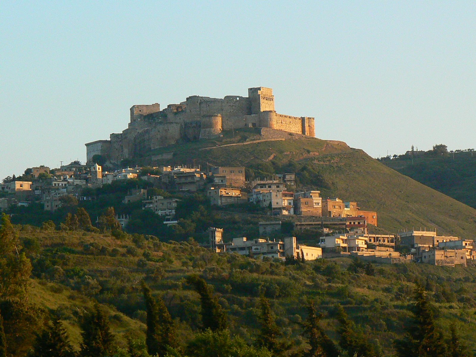 [64.+Crac+des+Chevaliers.JPG]