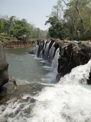 Laos, tara cascadelor