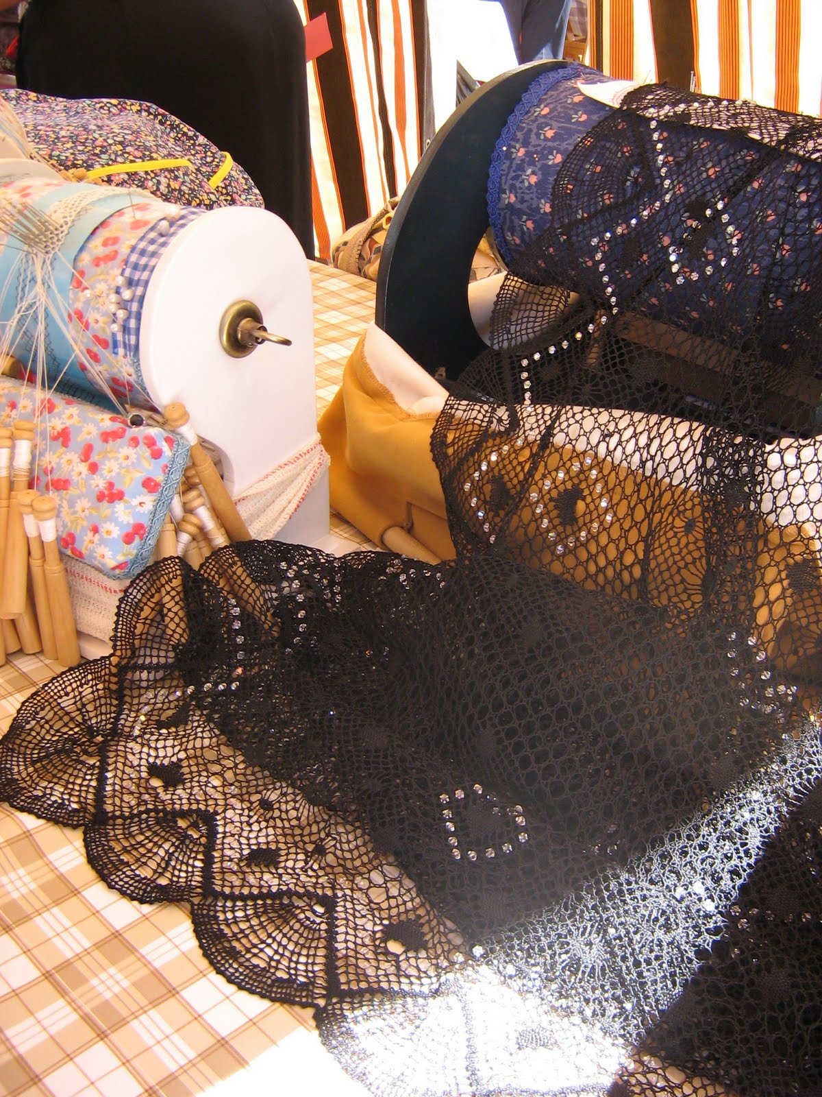 Lace making in Granada