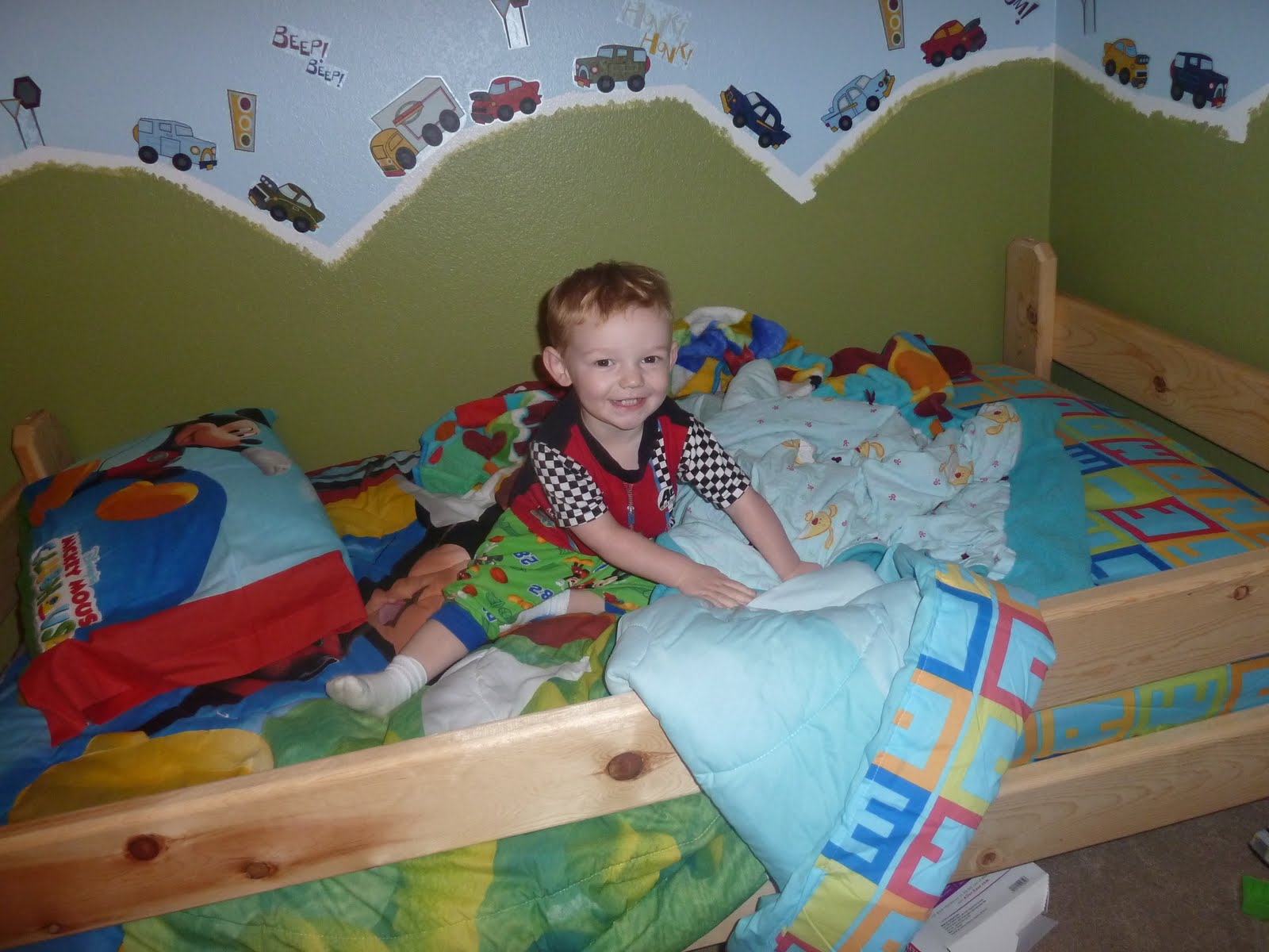 Youngmans Blogger A Big Boy Bed for Isaac!
