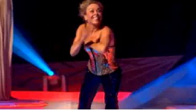 [dancingonice1.bmp]