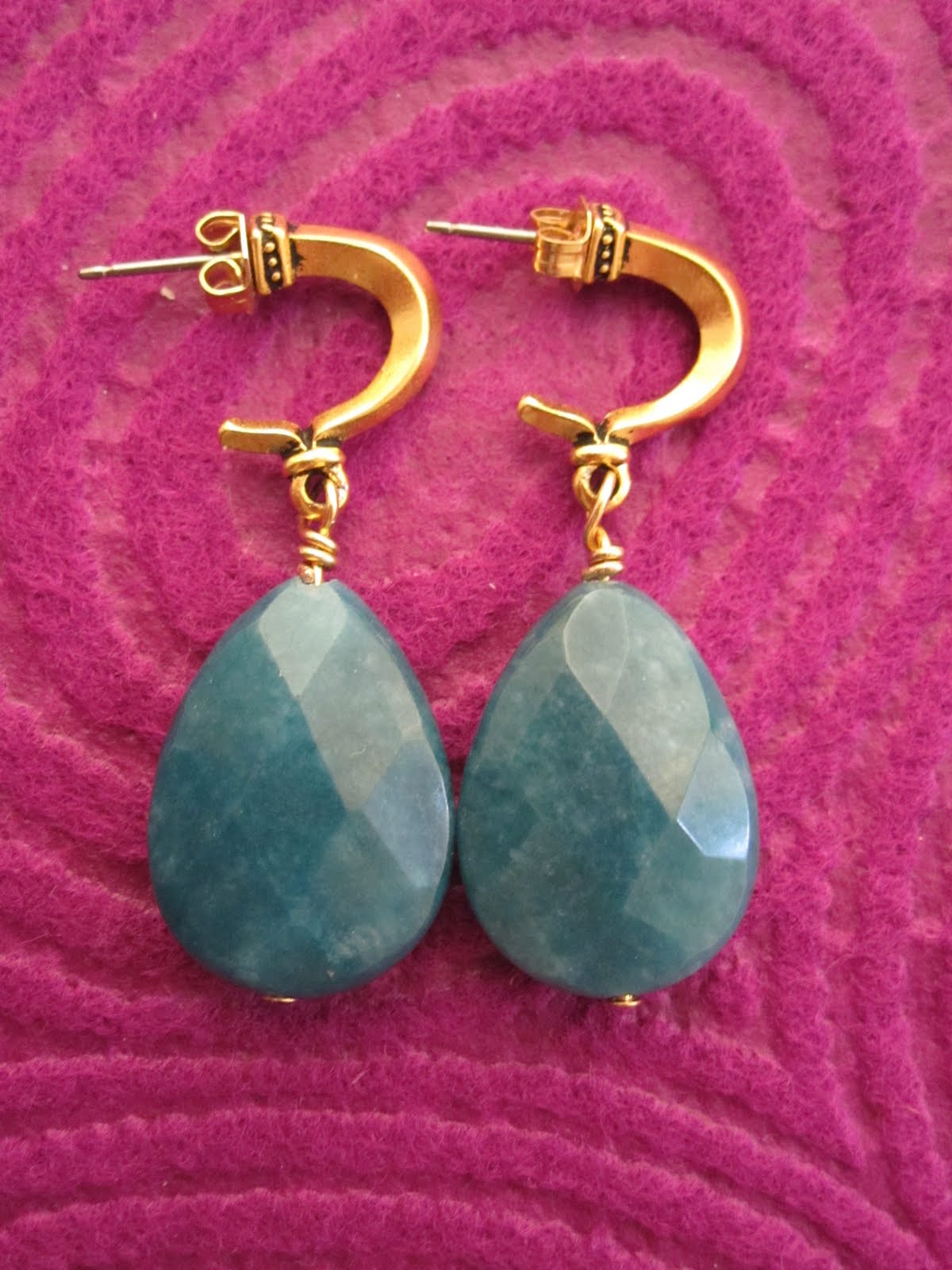 Pendientes Dublos En Lágrima Color Grosella | ALBORADA'S | Tienda De