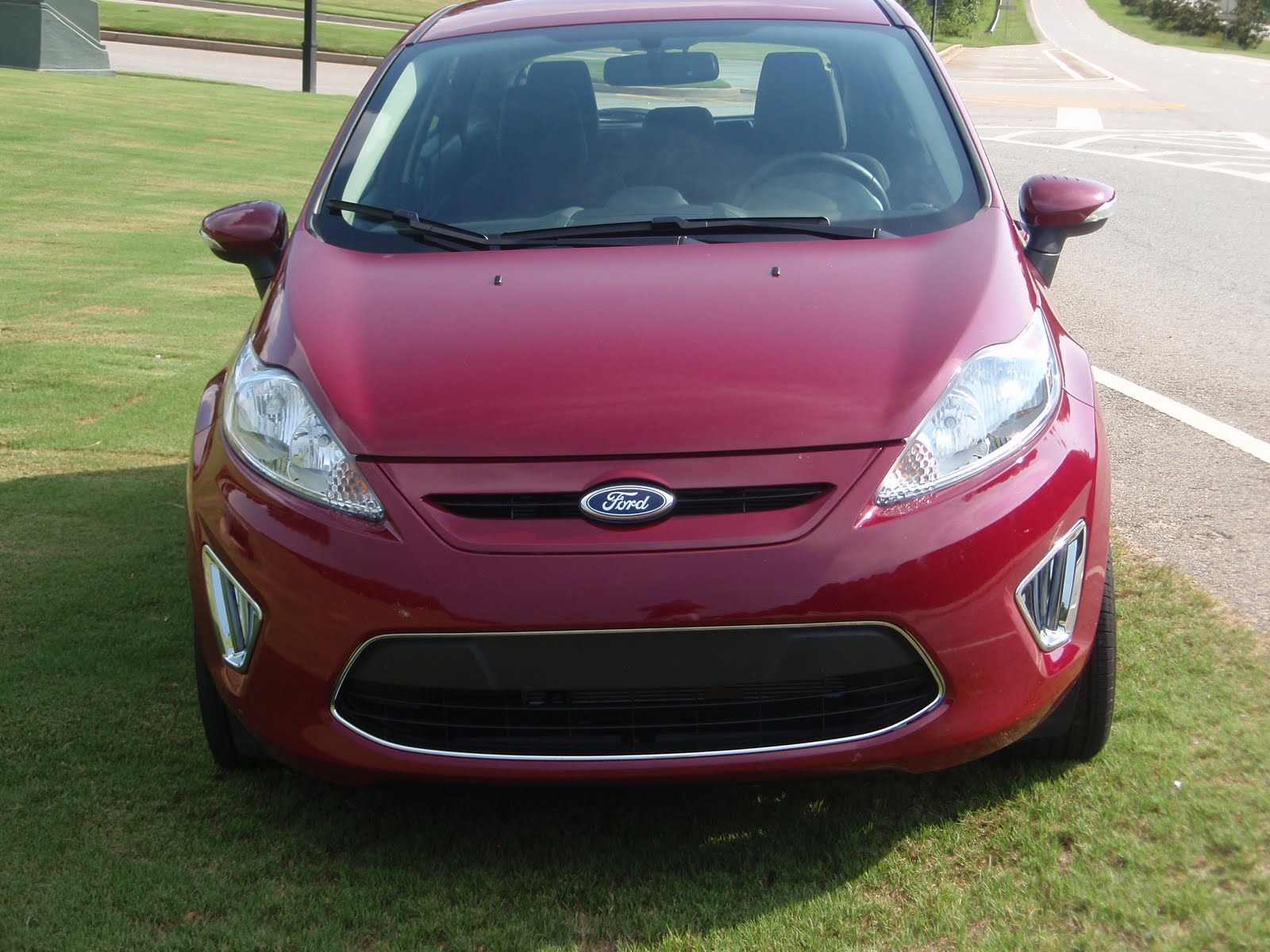 Auto Trends with JeffCars.com: 2011 Ford Fiesta: A Subcompact with