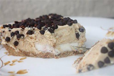 Frozen Peanut Butter-Banana Pie