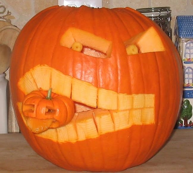 Hur Skär Man Ur En Pumpa