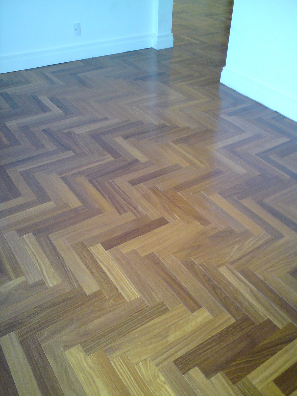 Ultra Floor Revestimentos: Piso Madeira Natural Maciço em apto de ...