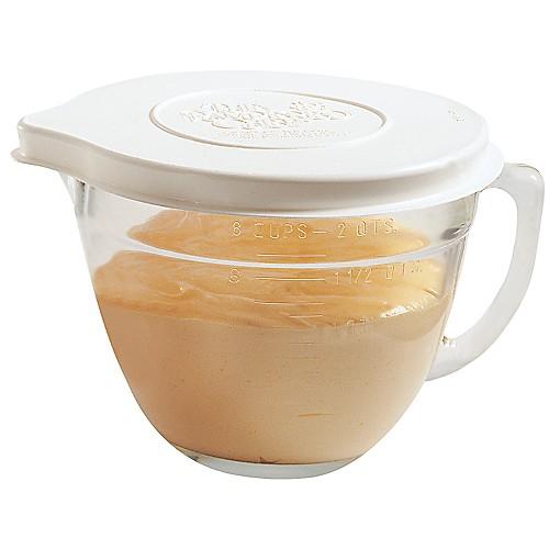 The Pampered Chef, Kitchen, Pampered Chef Quick Stir Pitcher Dots